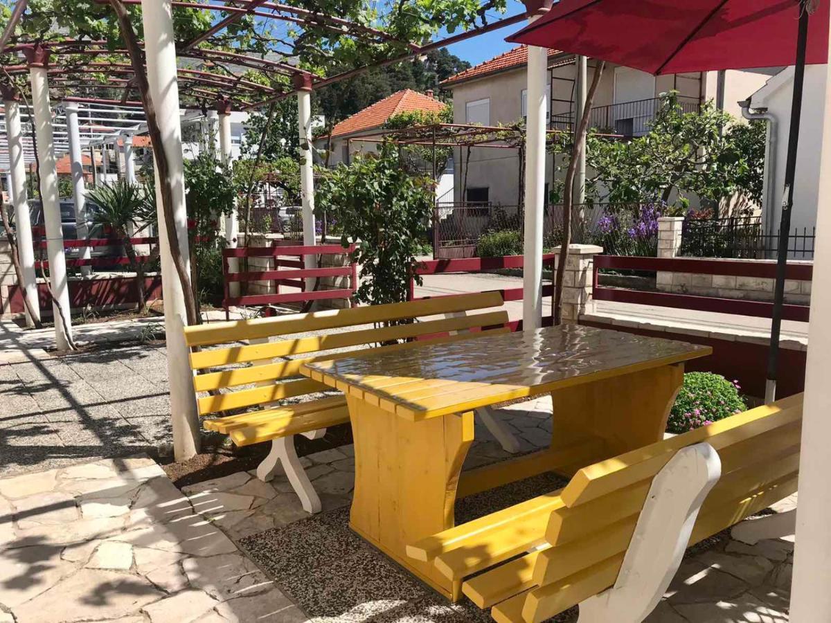 Apartmani Rada Trebinje Esterno foto